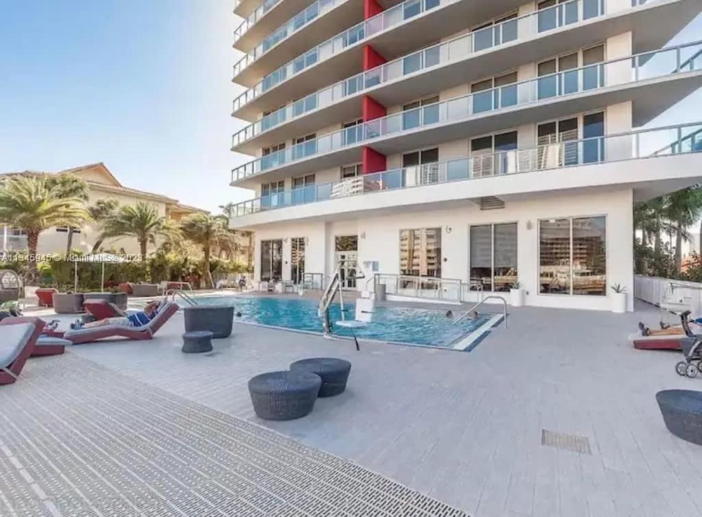 2602 E Hallandale Beach Blvd 1 Br Villa Екстериор снимка