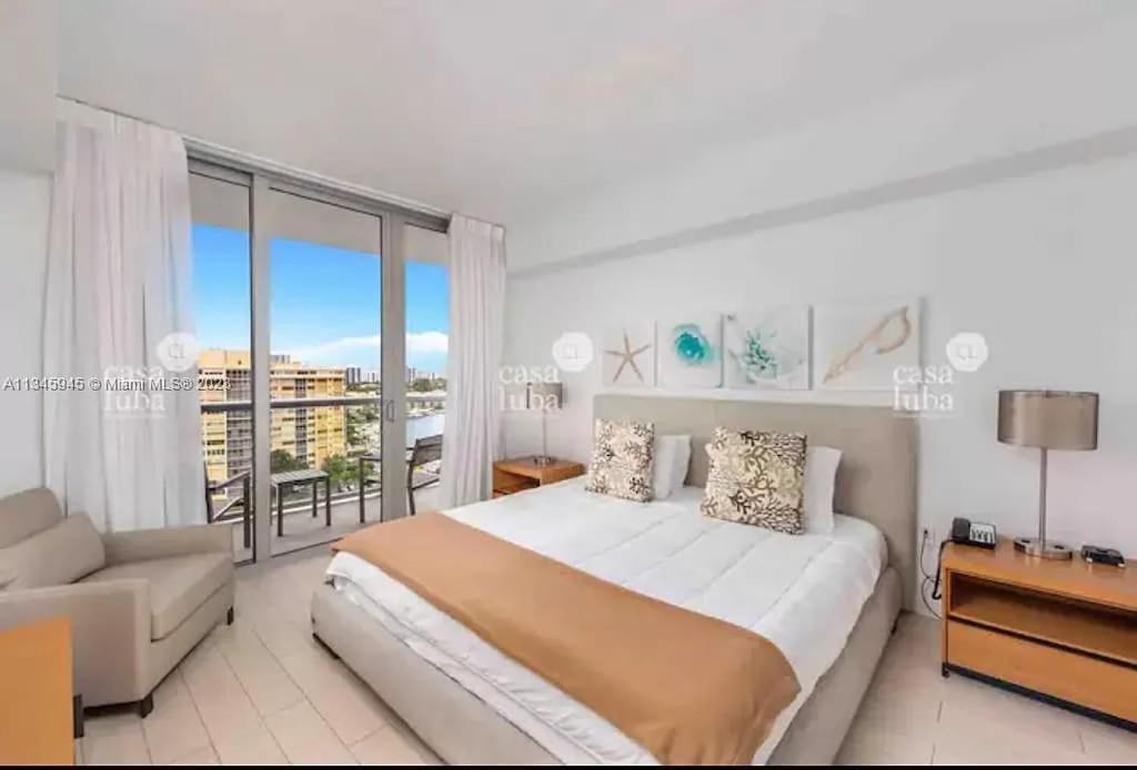 2602 E Hallandale Beach Blvd 1 Br Villa Екстериор снимка